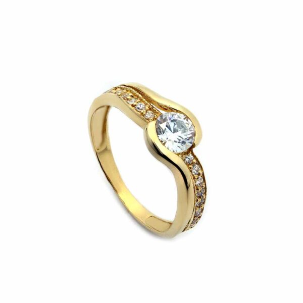 Złoty pierścionek zaręczynowy cyrkonie